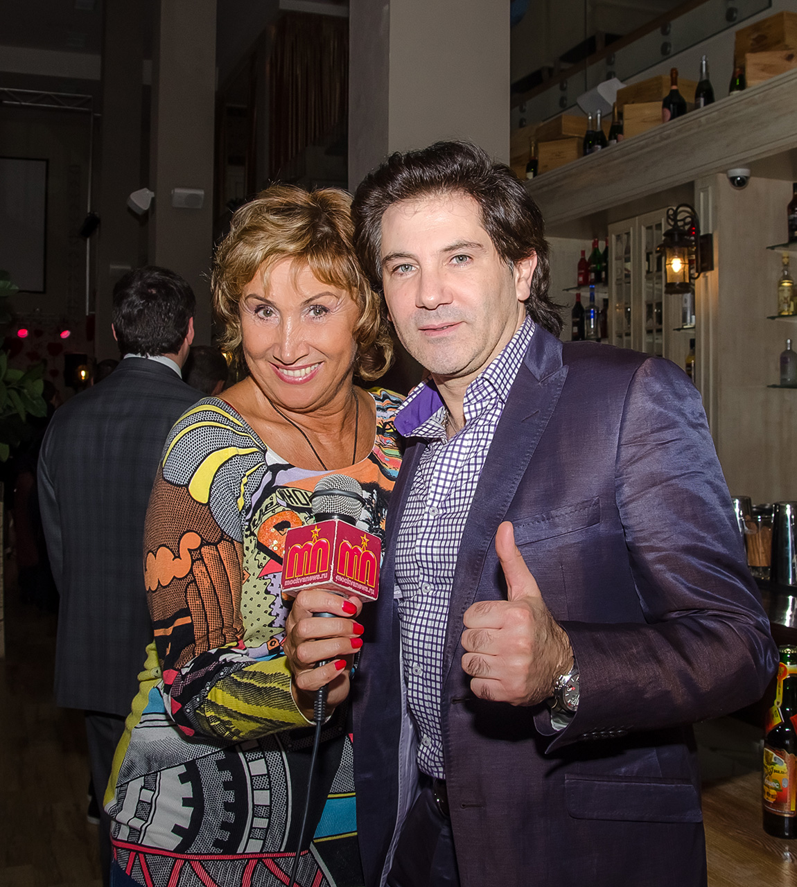 Бывшая жена Лара Копёекина-Шаляпина стала репортёром-свахой