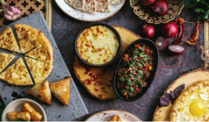 Какой национальности московская кухня?