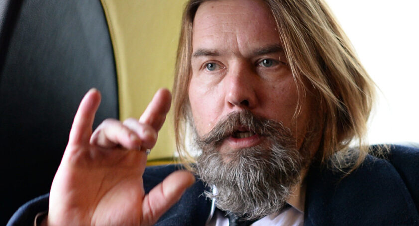 Сергей «Паук» Троицкий разберется с «жуликами и ворами» вместо Соболь