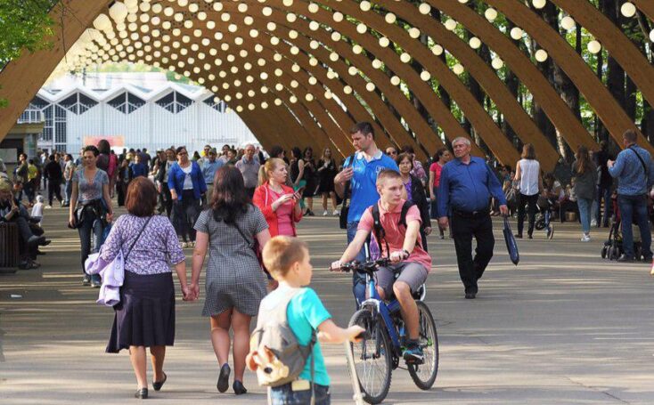 Большинство москвичей считает: жизнь в столице стала лучше – соцопрос