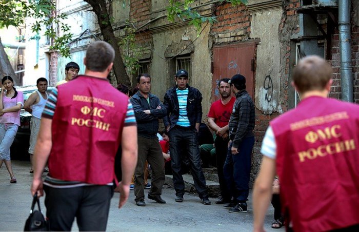 В Правительстве Москвы рассказали об угрозе замкнутых групп мигрантов