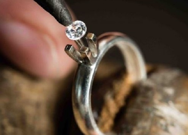 Душевное тепло – важная составляющая ювелирных изделий