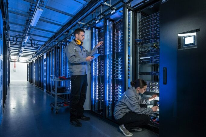 Дата Центры мира: где лучше размещать бизнес-проект и сколько это стоит